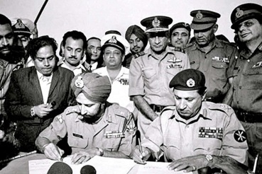 Indian Air Force in the 1971 Indo-Pak War , Pakistan Surrender 1971 War , Indian Victory 1971 Indo Pak War